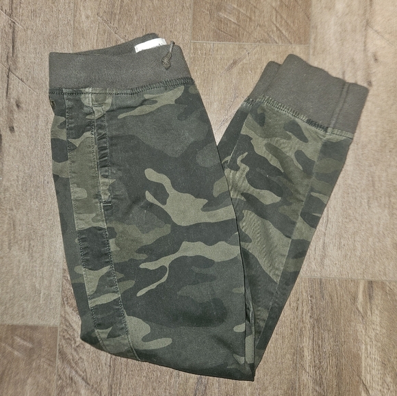 Boys abercrombie kids Camo Joggers - Size 13/14 - Picture 5 of 5